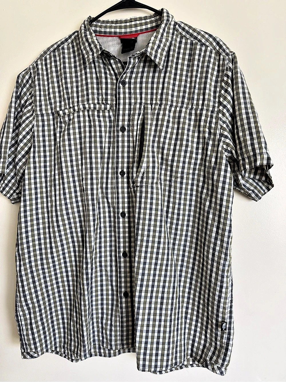 The North Face Millstone Short Sleeve Button Up Shirt Plaid Shirt White & Black
